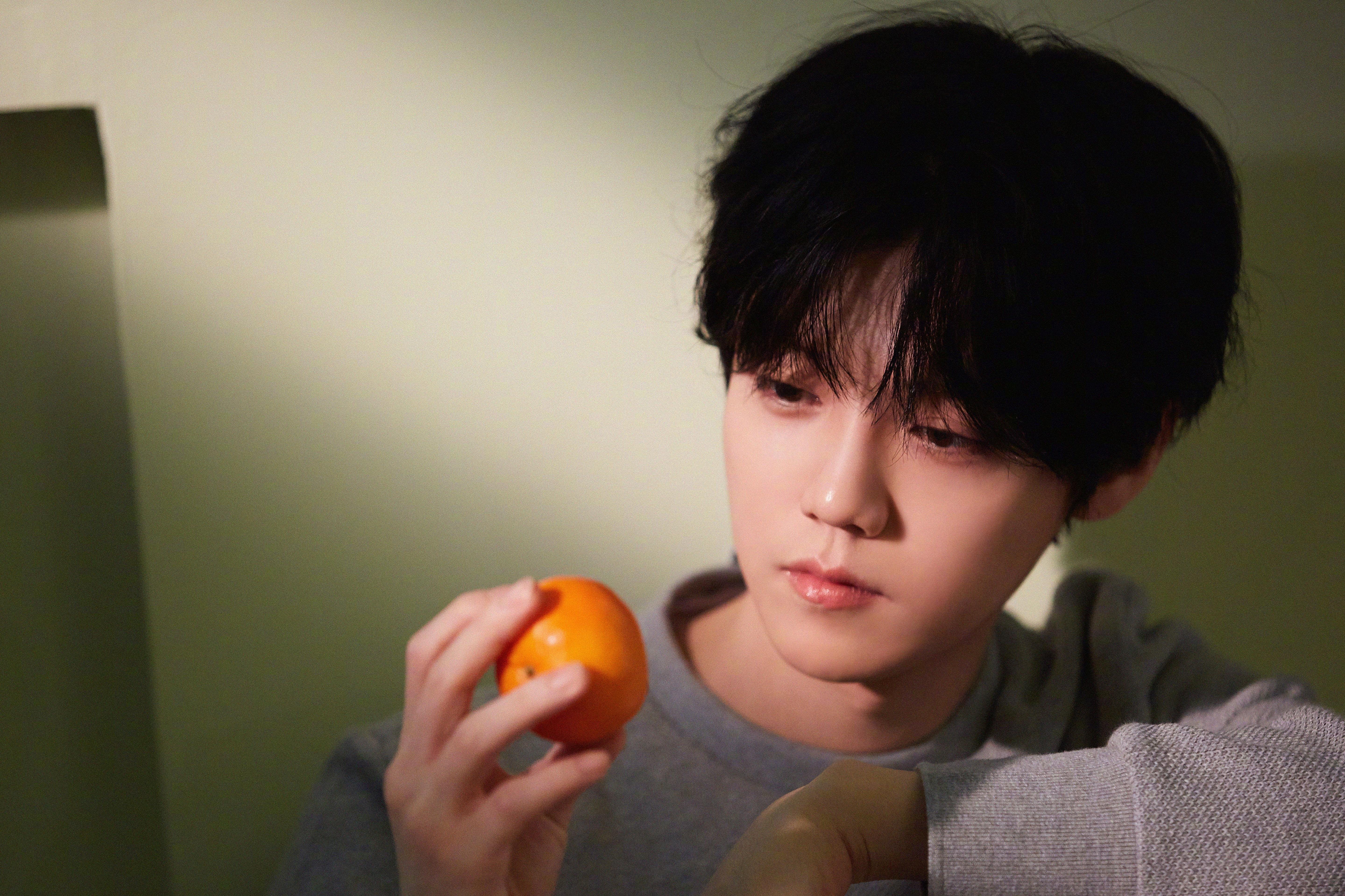 传奇“中场指挥官”：他们在欧冠中扮演的关键角色，足球中场指挥官